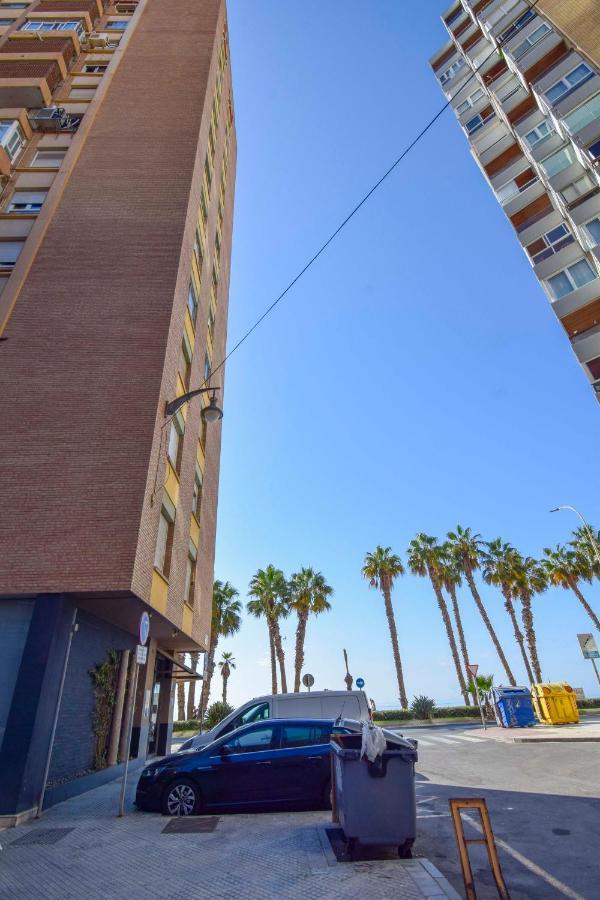 P&P Apartamentos Paseo Maritimo Pablo Ruiz Picasso Málaga Eksteriør bilde